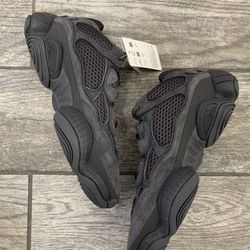 Yeezy 500 cheap black price