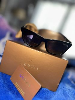 *BRAND NEW *Authentic Gucci Shades