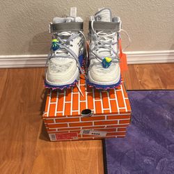 Air Force One Off-White Size 8