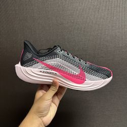 Nike Pegasus Plus ( Men’s) 