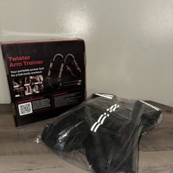 Weighted Vest (12lbs) + Arm Twister Trainer🏋🏽