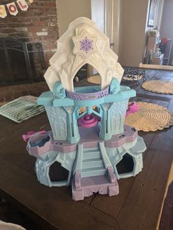 Little People Frozen Castle