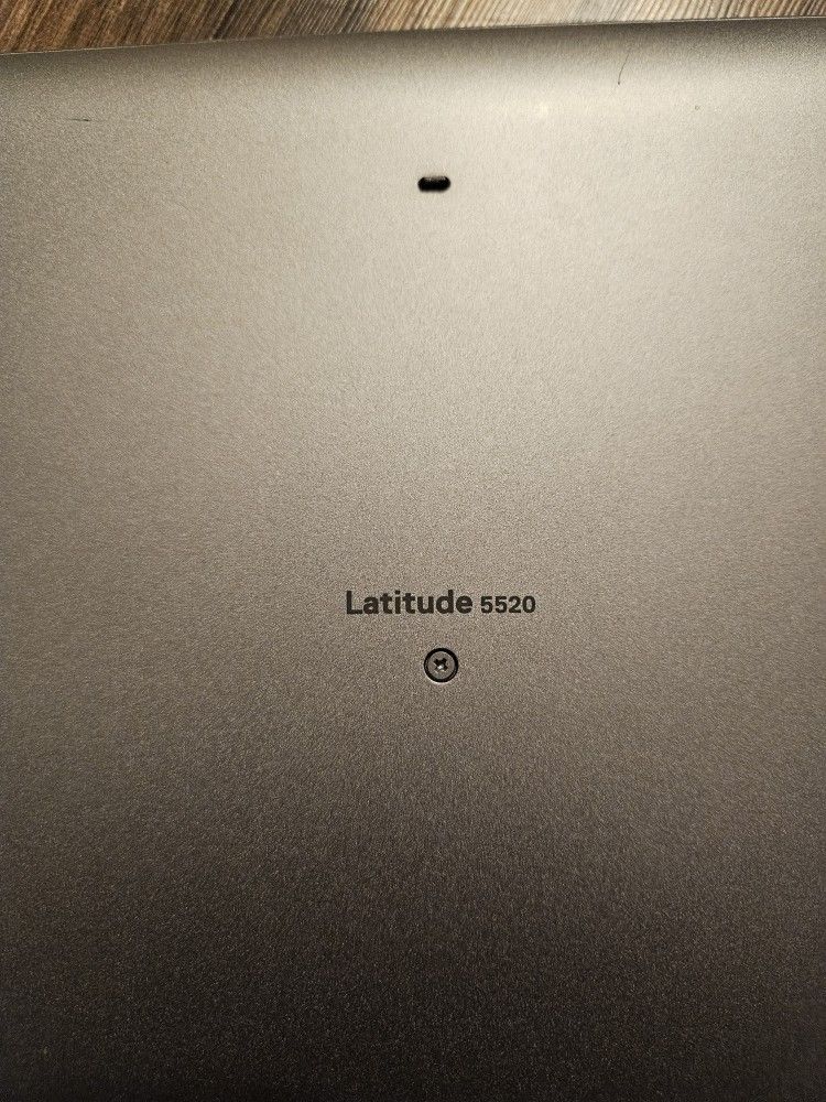 Dell Latitude 5520