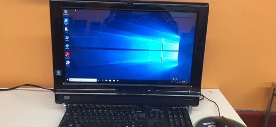 Hp all in one touchscreen AMD X2 2.80ghz 4gb Ram 500gb hard drive windows 10 pro ATI graphics