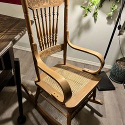 Rocking chair