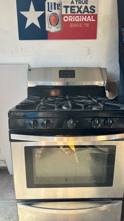 Kenmoor gas stove ( as is )