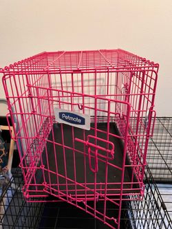 Small Pet Kennel (Pink)