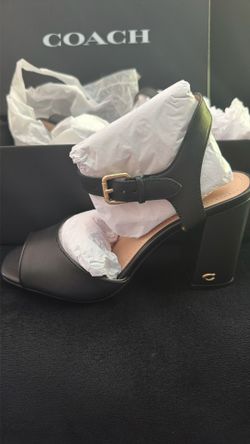 Coach size  6 “Marla” black leather sandal
