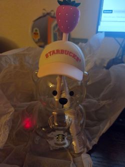 The strawberry bear (STARBUCKS EDITION)