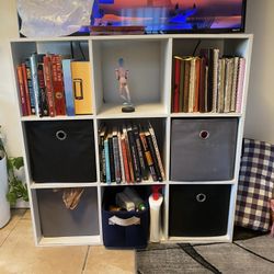 9 Cube Storage Organizer Shelf - White