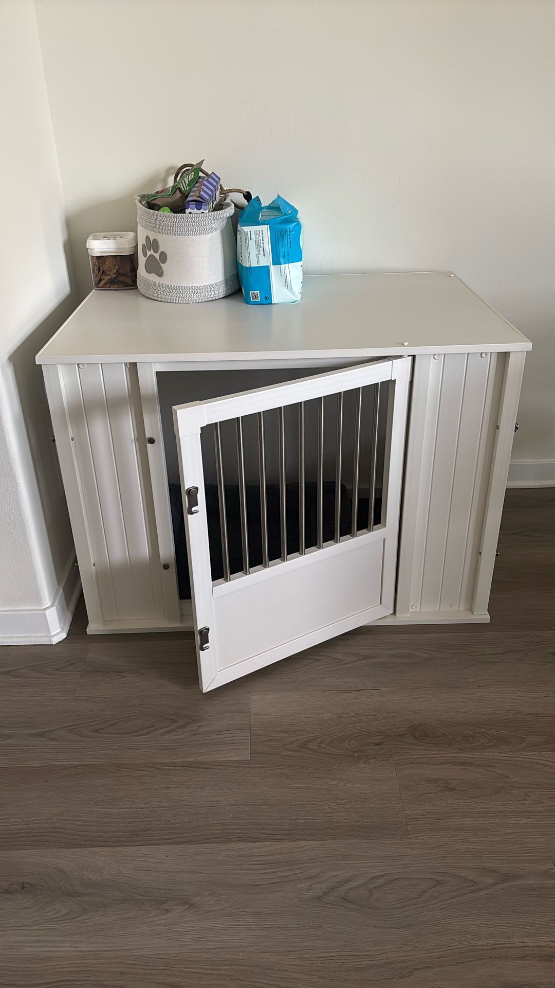 Dog Kennel 