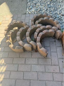 Garden round bricks