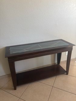 Walkway table