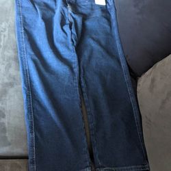 New Women's Jeans Size 12 From Levi's 