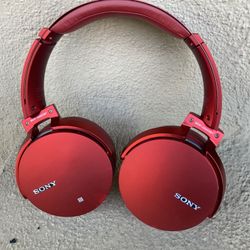 Bluetooth Wireless Headphones - Sony MDR-XB950BT Exta Bass - Available In Red Only  - Like New 