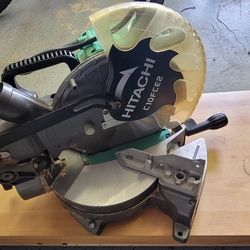 Hitachi 10" Compound Miter Saw 