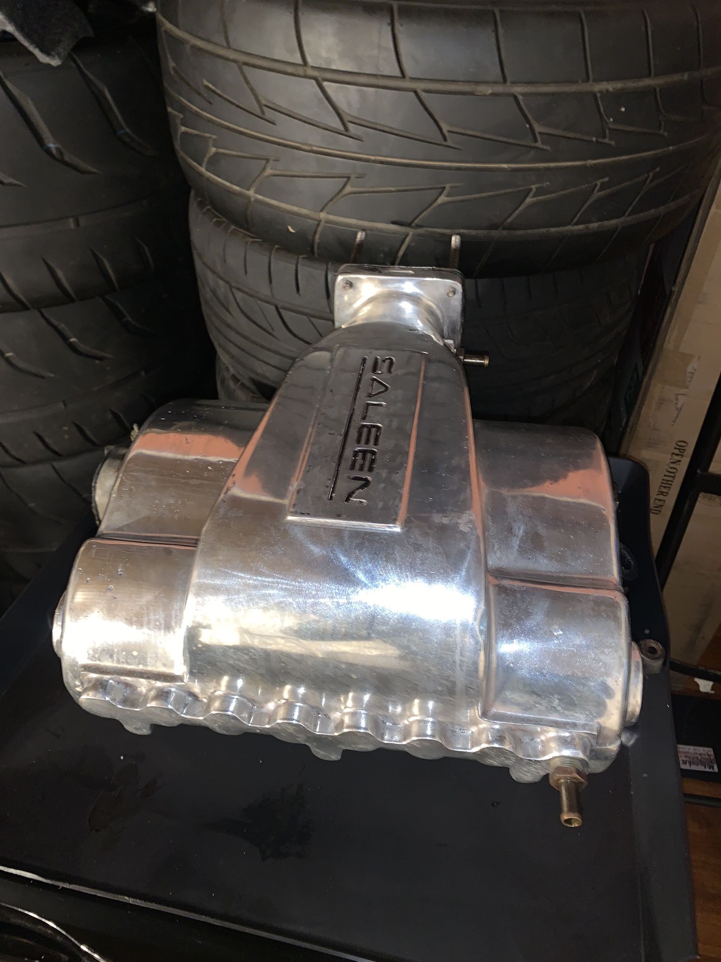 Mustang Saleen Intake Manifold for Sale in Los Angeles, CA OfferUp
