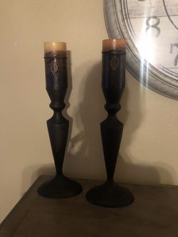 Pillar candle holders