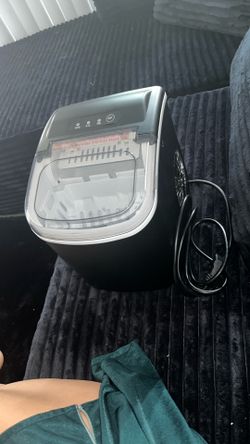black ice maker