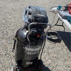 Husky Air Compressor Only Used Twice $250
