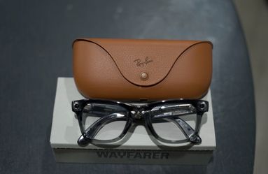 Rayban Meta Wayfarer Gen 2 Shiny Gray Transparent