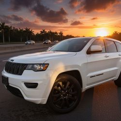 2018 Jeep Grand Cherokee Altitude 