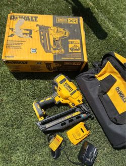 Pistola DeWalt 20v Max XR