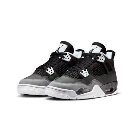 (size 7) Nike Air Jordan 4 Retro “Oreo” Black/Tech Grey – Used