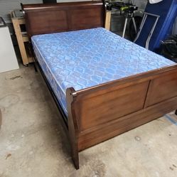 Full Size Sleigh Bed