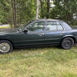 Crown Victoria Ford