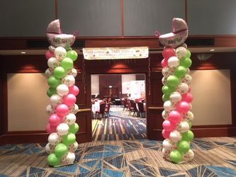 Balloon decor/ decoracion de globos