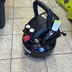 Husky 3 Gallon Air Compressor 
