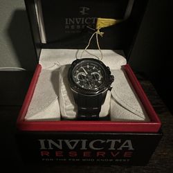 Invicta Aviator