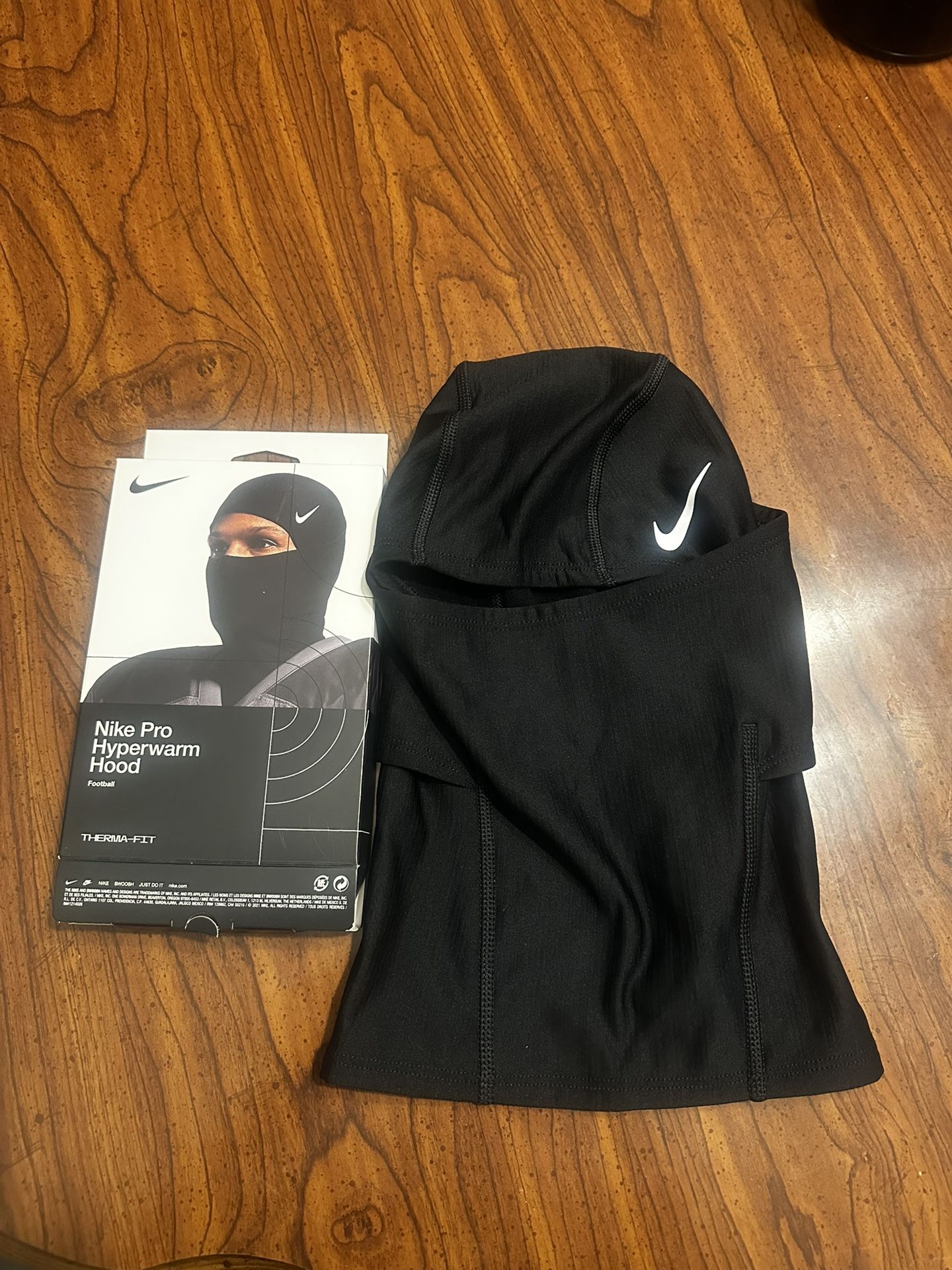 Nike Pro Hyperwarm Hood (nike ski Mask)