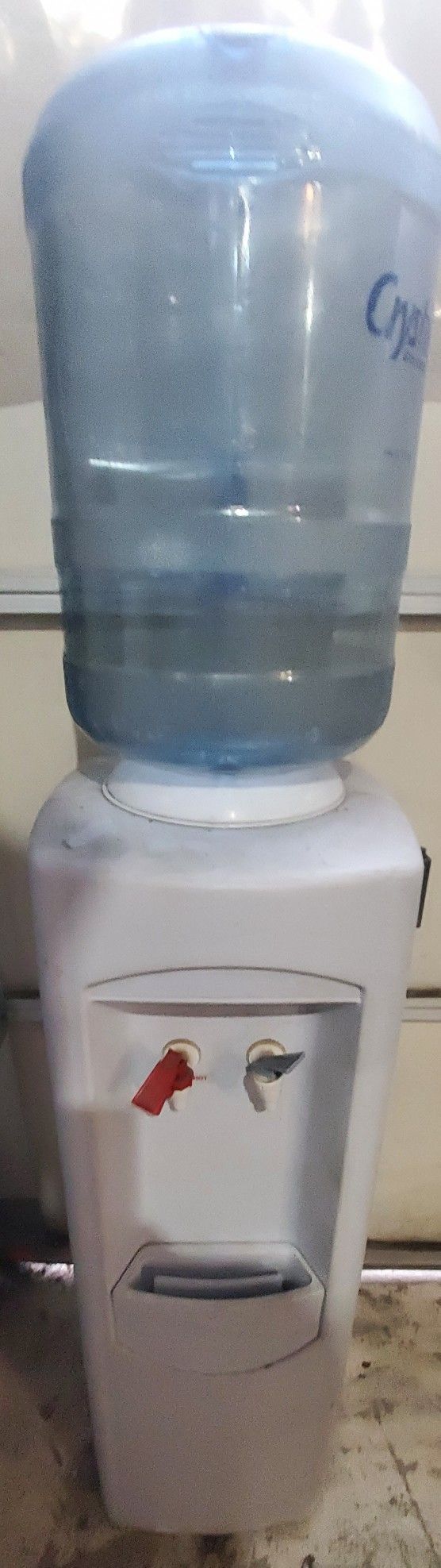Water Dispenser