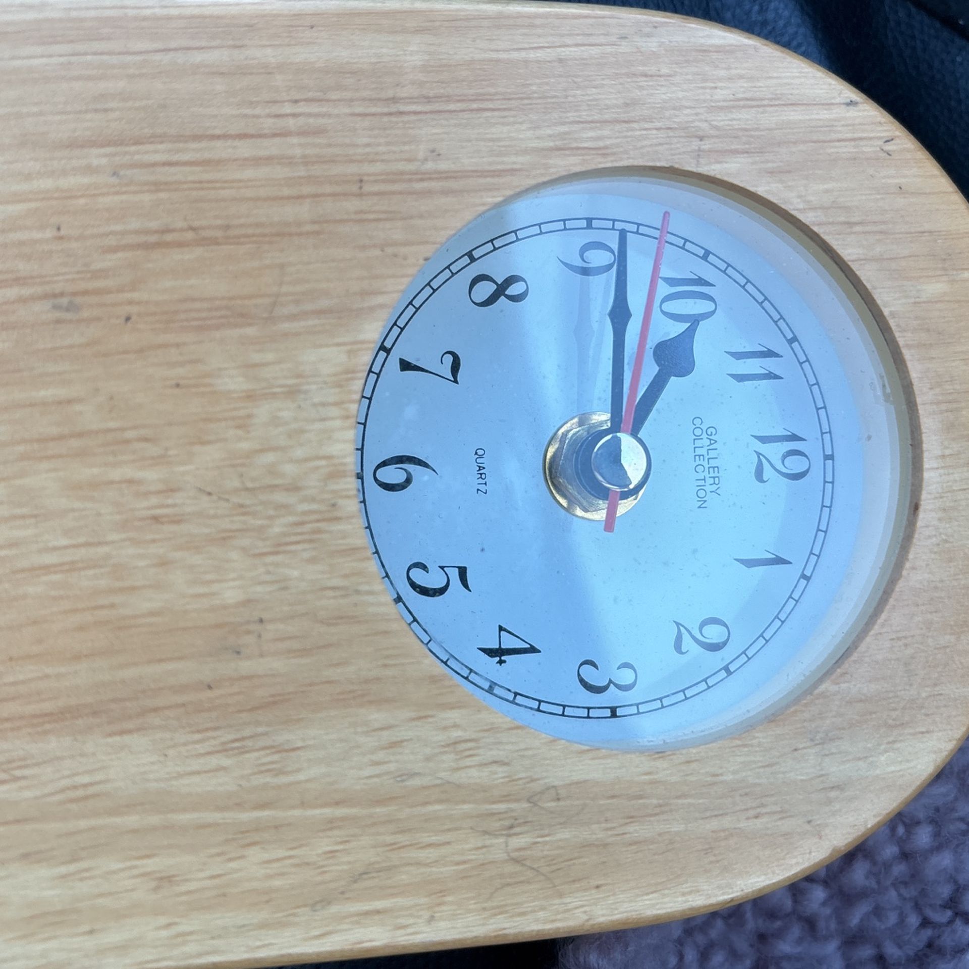 Gallery Collection Clock