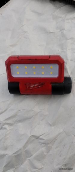 Milwaukee Rechargeable Work Light