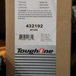 New radiator for Ford Taurus 86-95