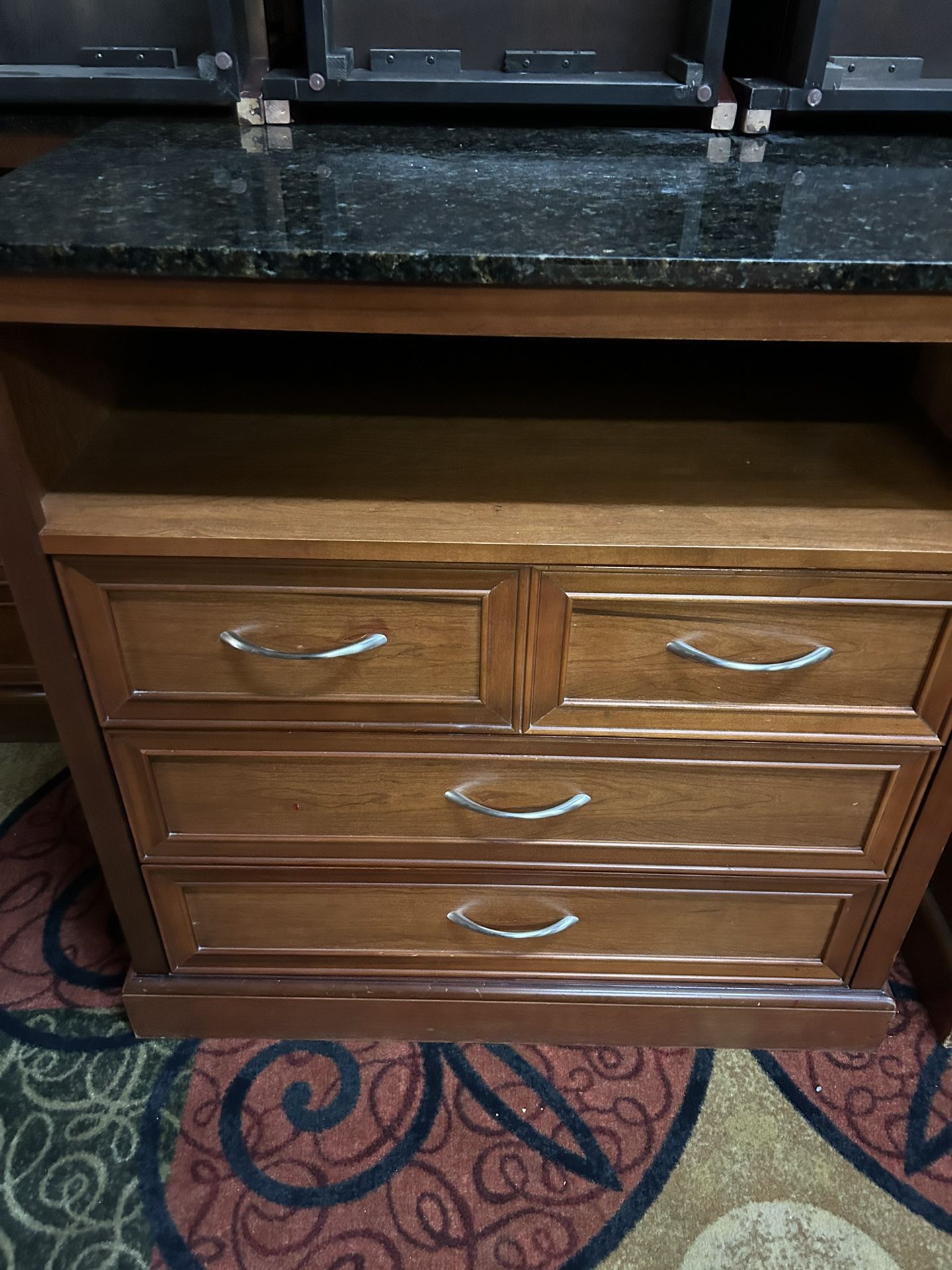 Nice three drawer dresser