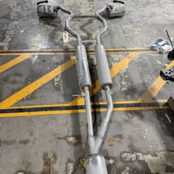 2022-2023 Acura RDX Muffler & Pipe New Oem 