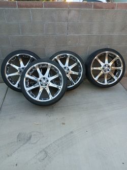Rims 22s. 5×114.3 