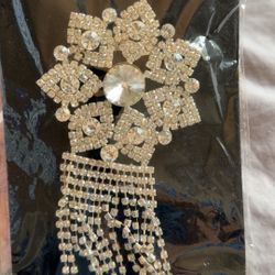 Brooch