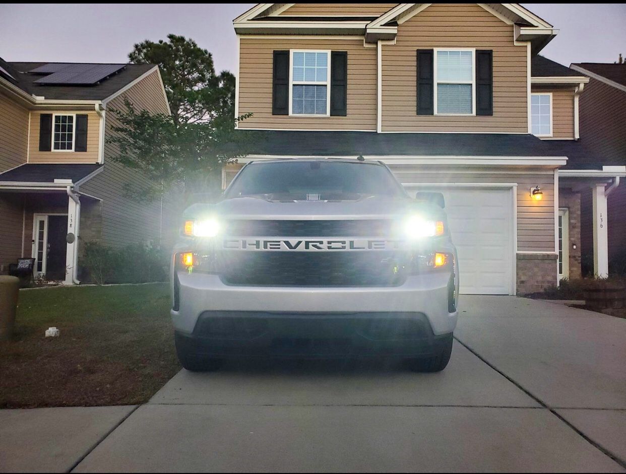 Size H7 LED Headlight Bulbs, 6000K White Super Bright LED Conversion Kit No Adapter Required Easy Install, Replacement Halogen Light Bulb, Pack of 2 (