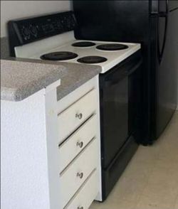 Working Stove and General Electric Dishwasher