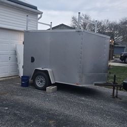 5x8 Enclosed Trailer