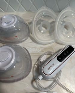 Hands Free Wireless Breast Pump 