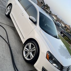 2014 Volkswagen Passat