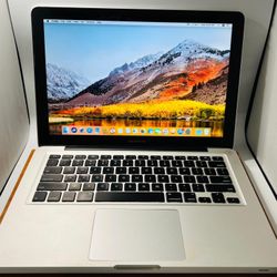 Apple MacBook Pro 13” 2011 Core i5 8GB 500GB Crack Glass