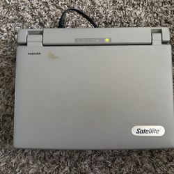 Toshiba Satellite 100CS Vintage Laptop