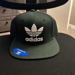 Adidas SnapBack HAT 